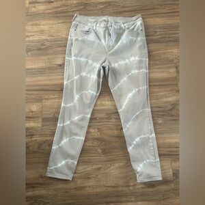 Old Navy Gray Tie-Dye Skinny Pants
